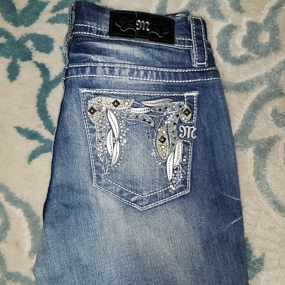 Miss Me mid rise easy skinny sz 27